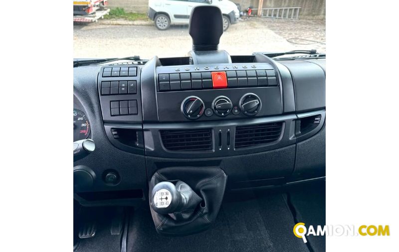 Iveco EUROCARGO eurocargo 120e28